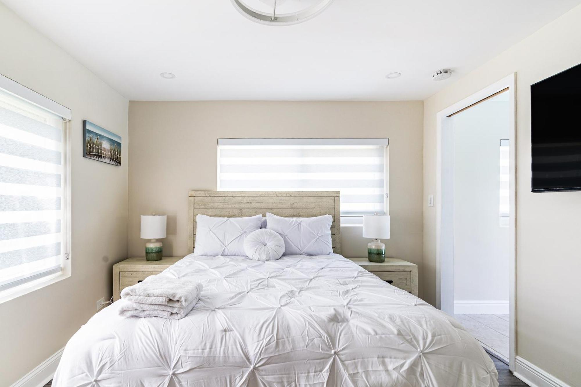 Delray Oasis: Pool, Gazebo & Access Holiday home *
