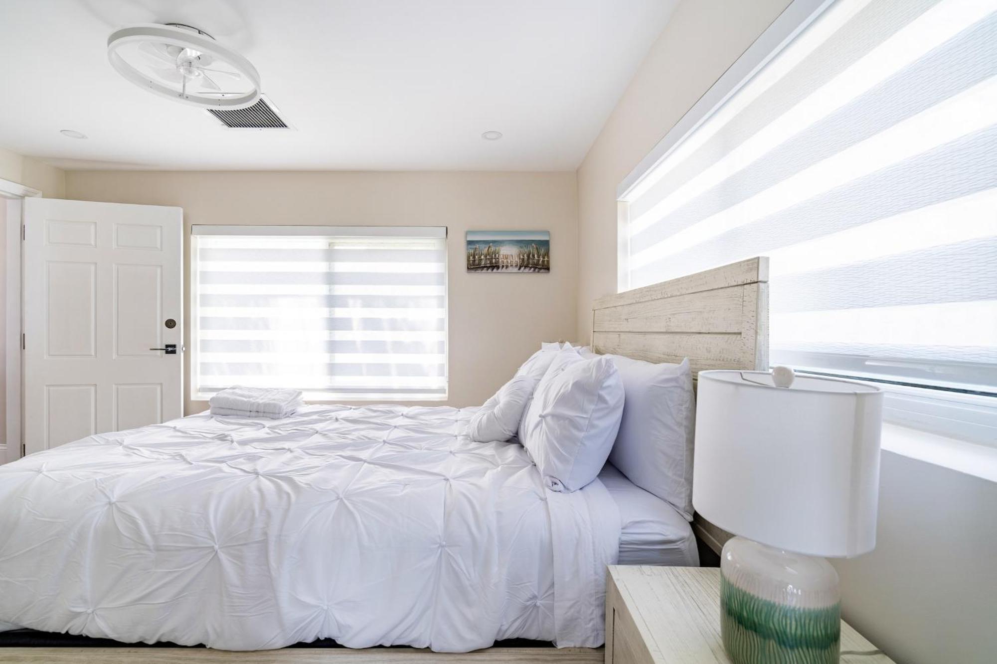 Delray Oasis: Pool, Gazebo & Access Holiday home *