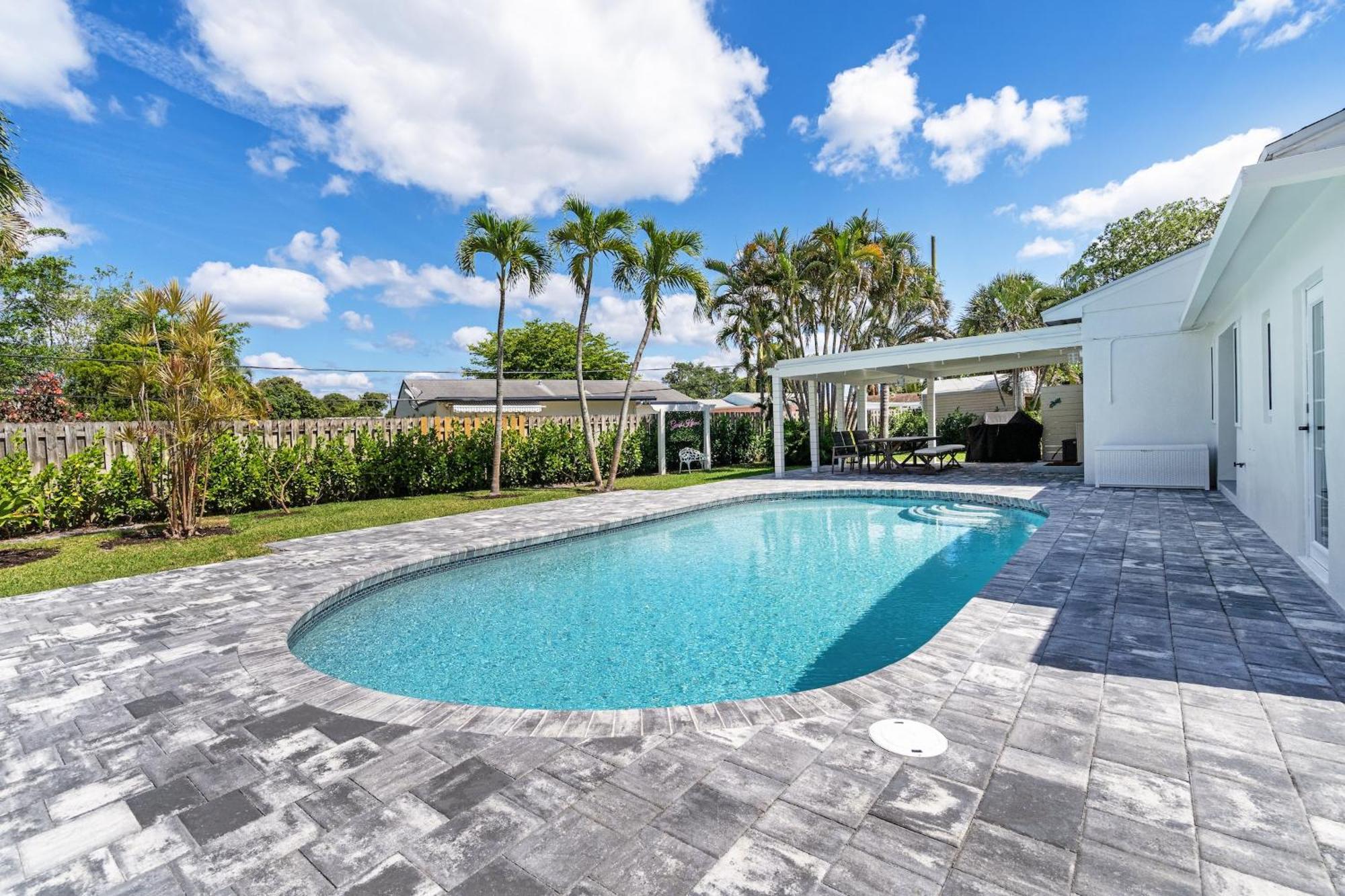 Holiday home Delray Oasis: Pool, Gazebo & Access