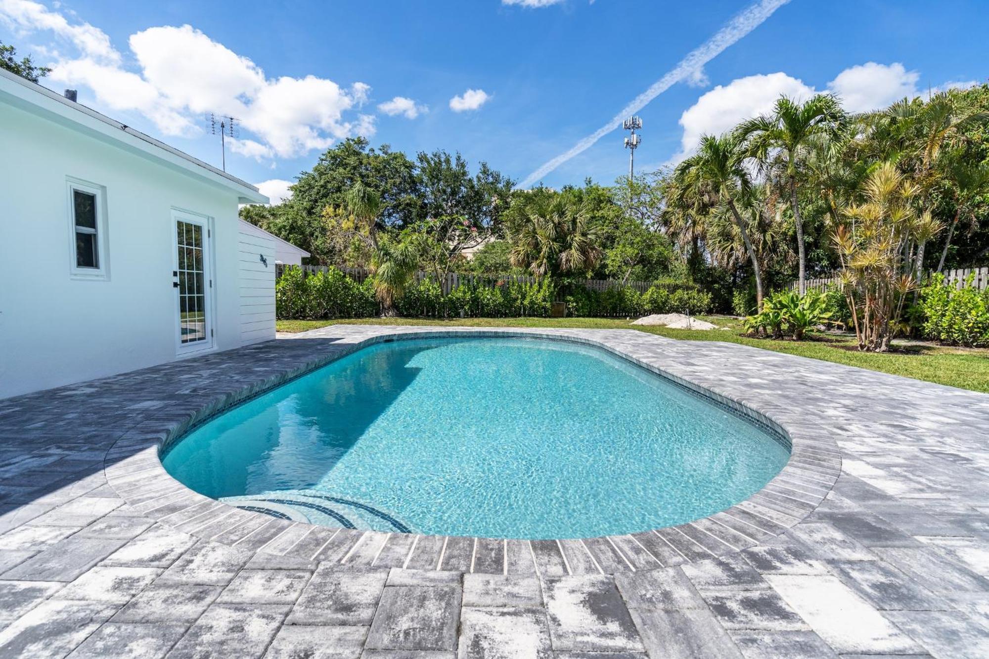Holiday home Delray Oasis: Pool, Gazebo & Access Delray Beach