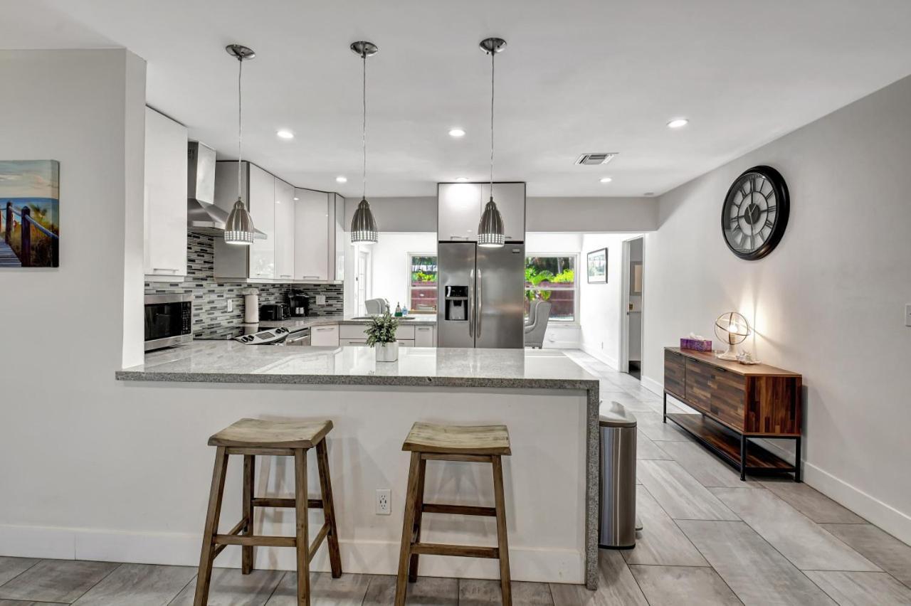 Tradewinds Ultimate Delray Lifestyle 3br2ba With Heated Pool Holiday home Delray Beach