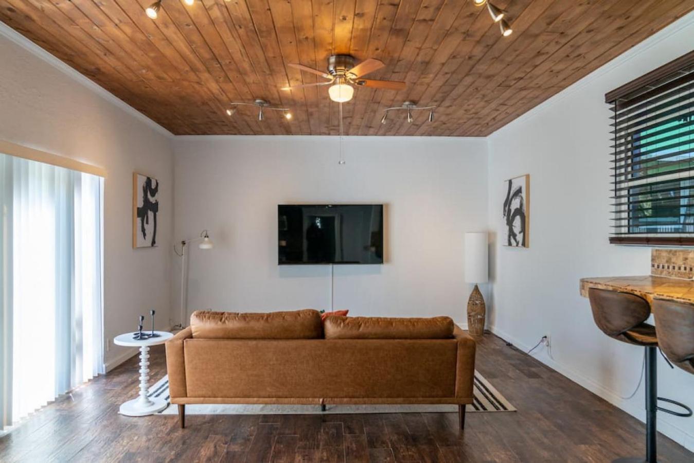Hidden Gem Off Atlantic Ave, Just Steps From *