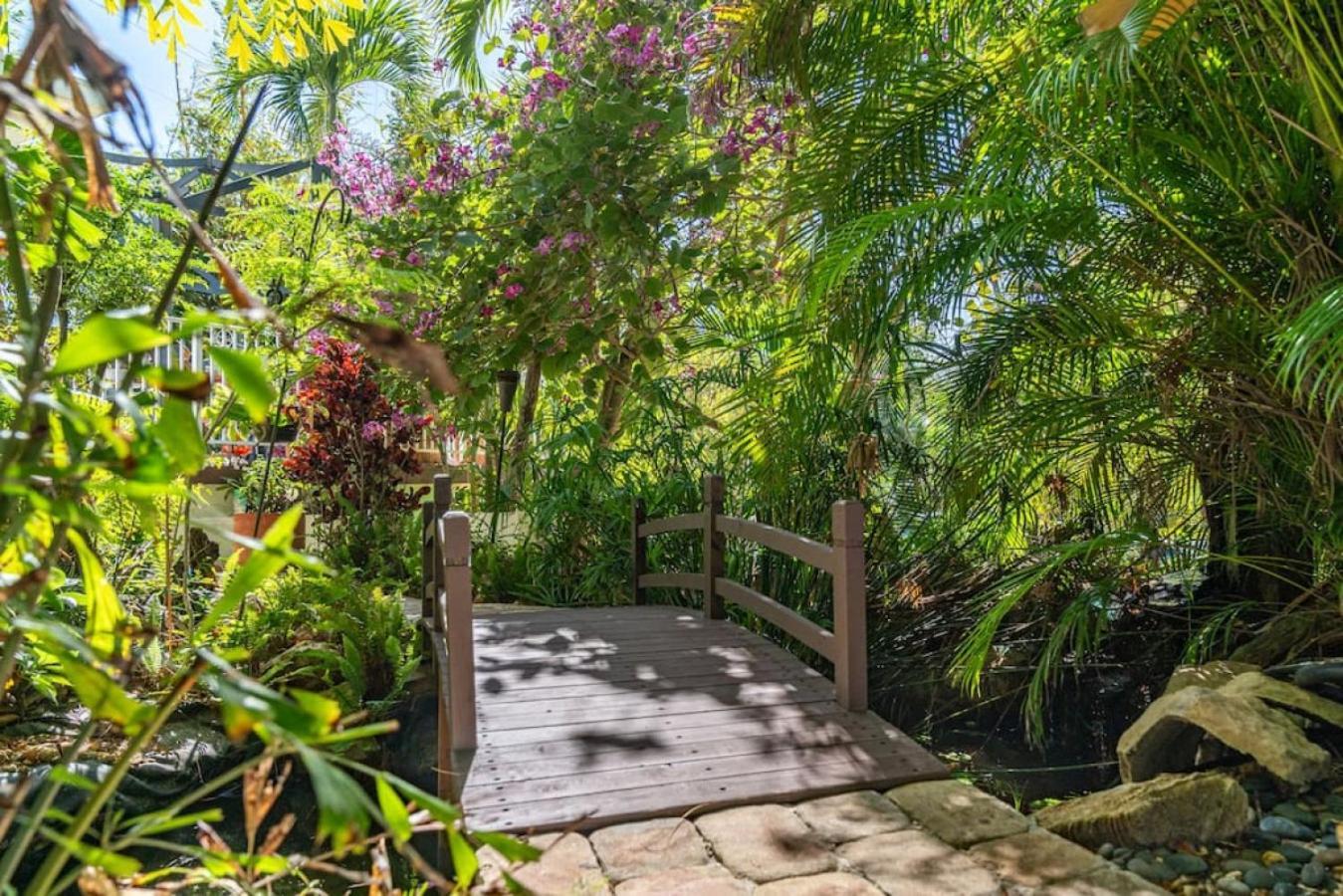 Apartment Hidden Gem Off Atlantic Ave, Just Steps From