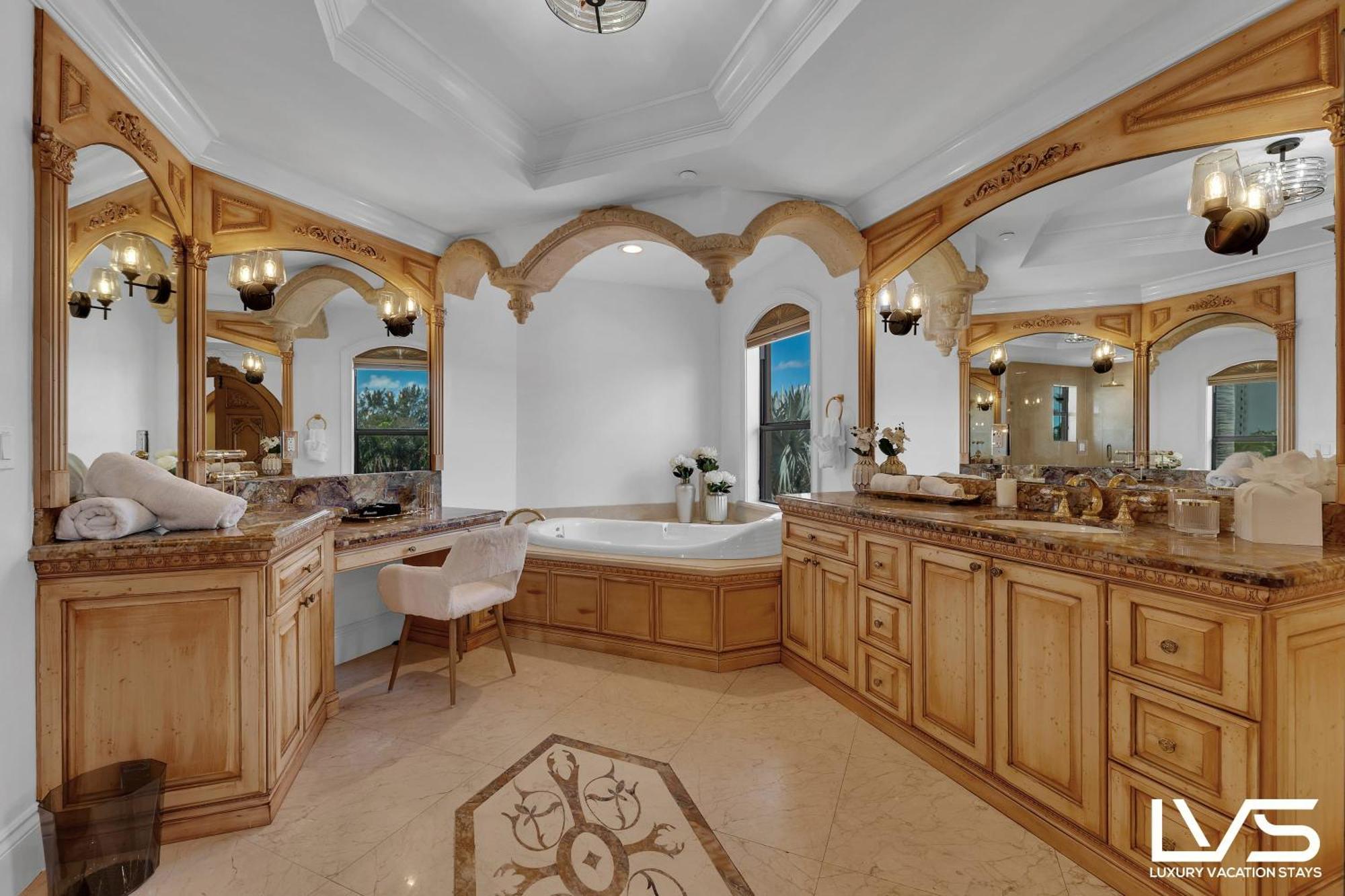 Rhodes Palatial Waterfront Estate Delray Beach