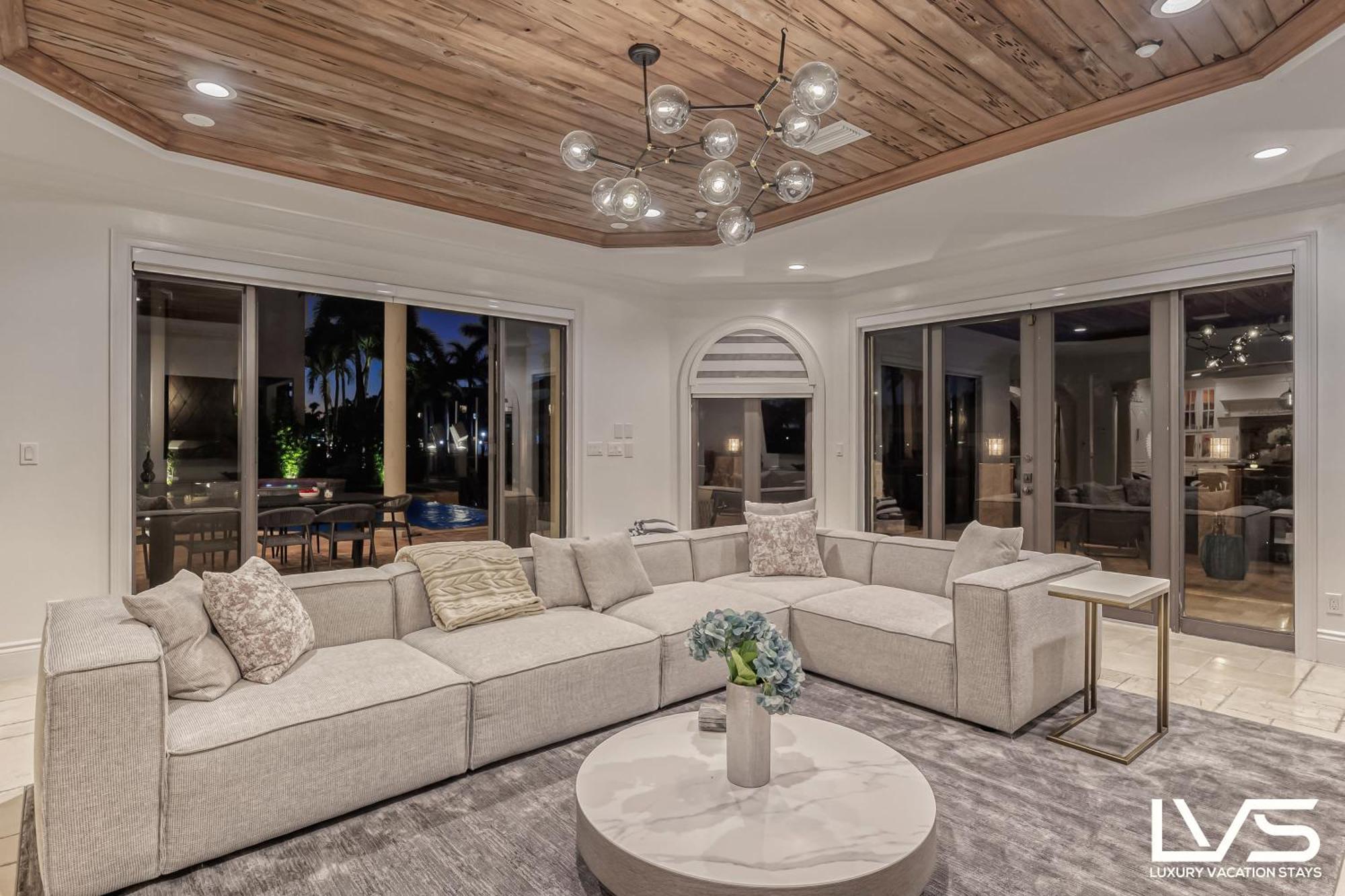 Holiday home Rhodes Palatial Waterfront Estate