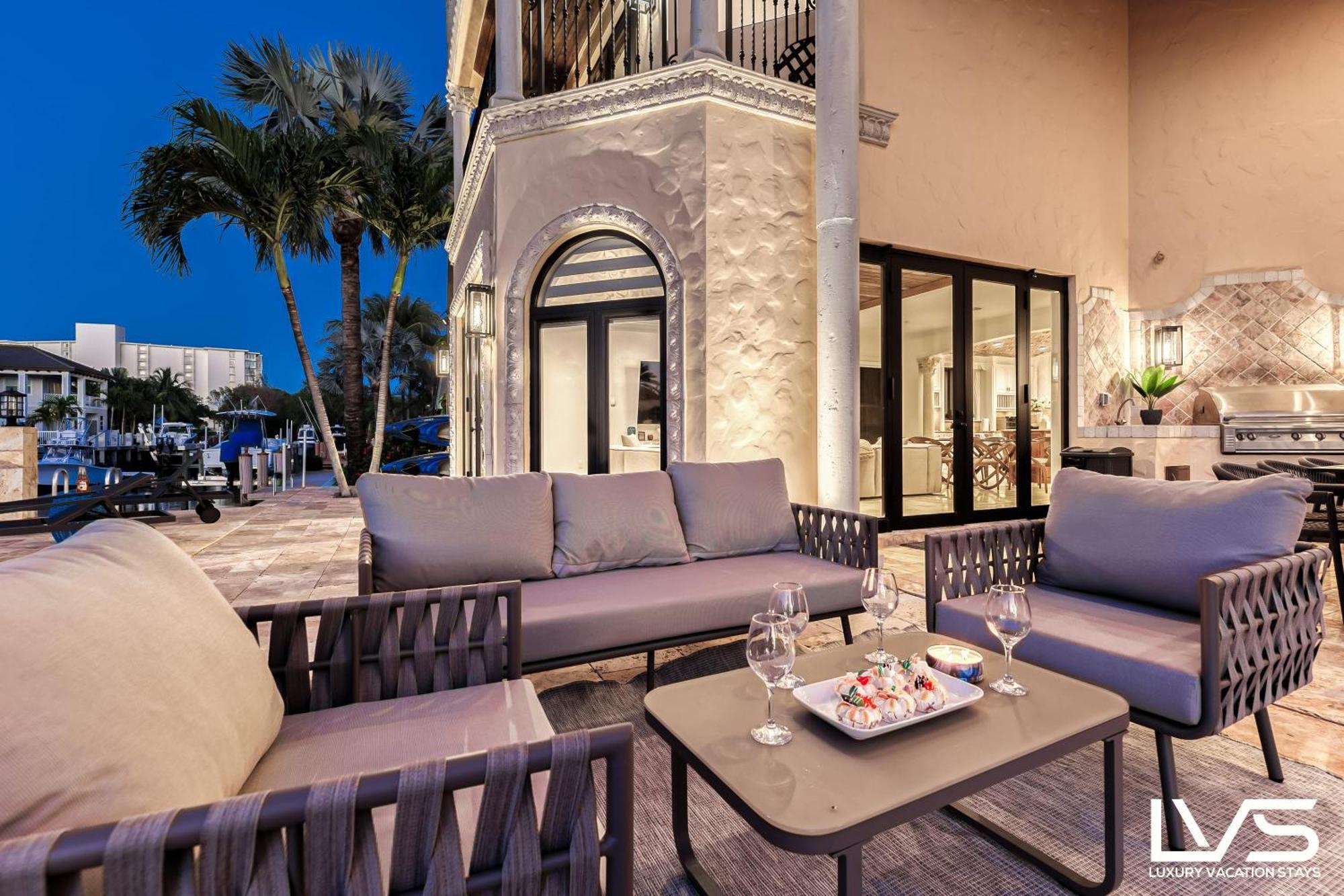 Holiday home Rhodes Palatial Waterfront Estate *