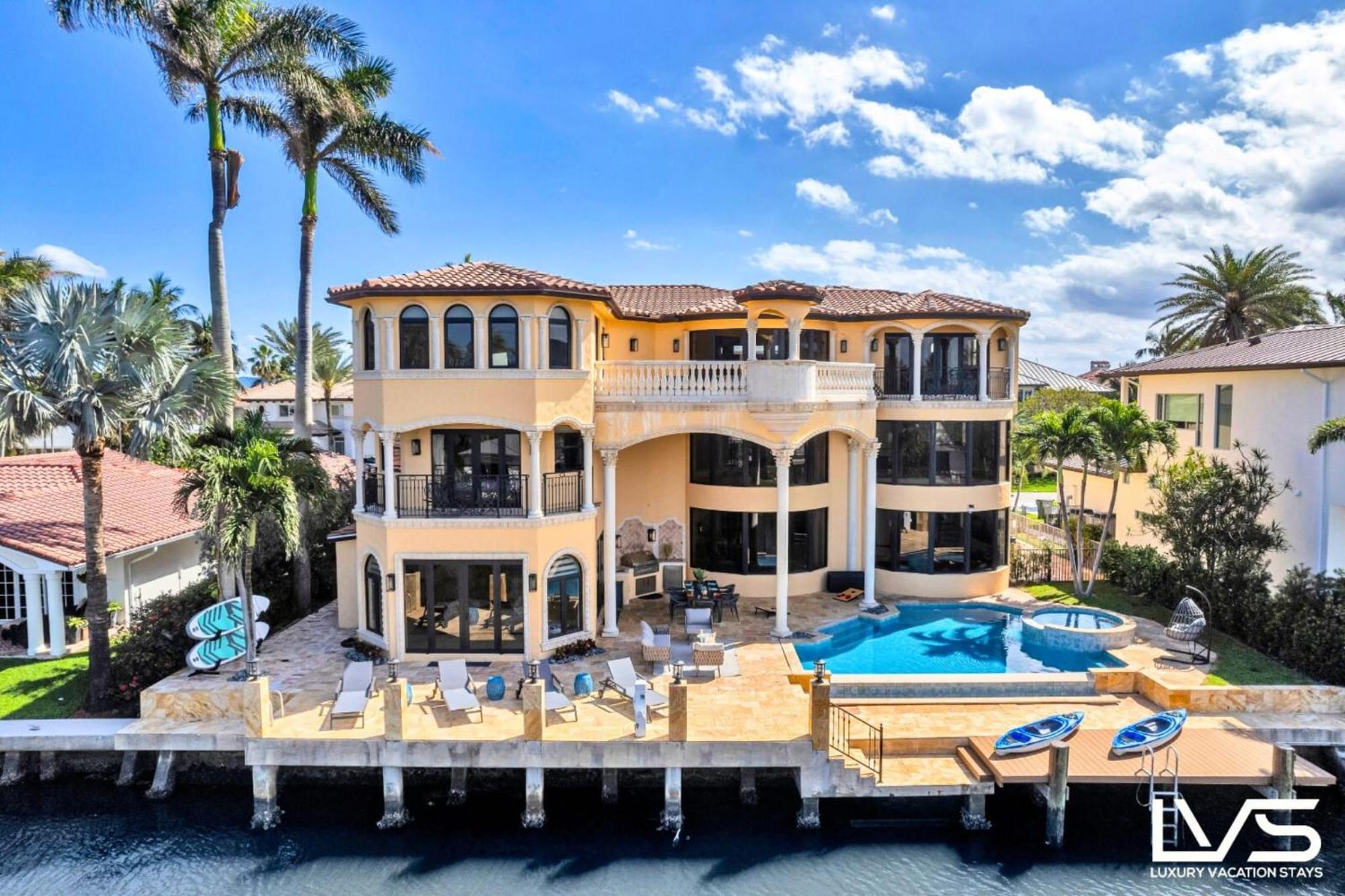 Holiday home Rhodes Palatial Waterfront Estate