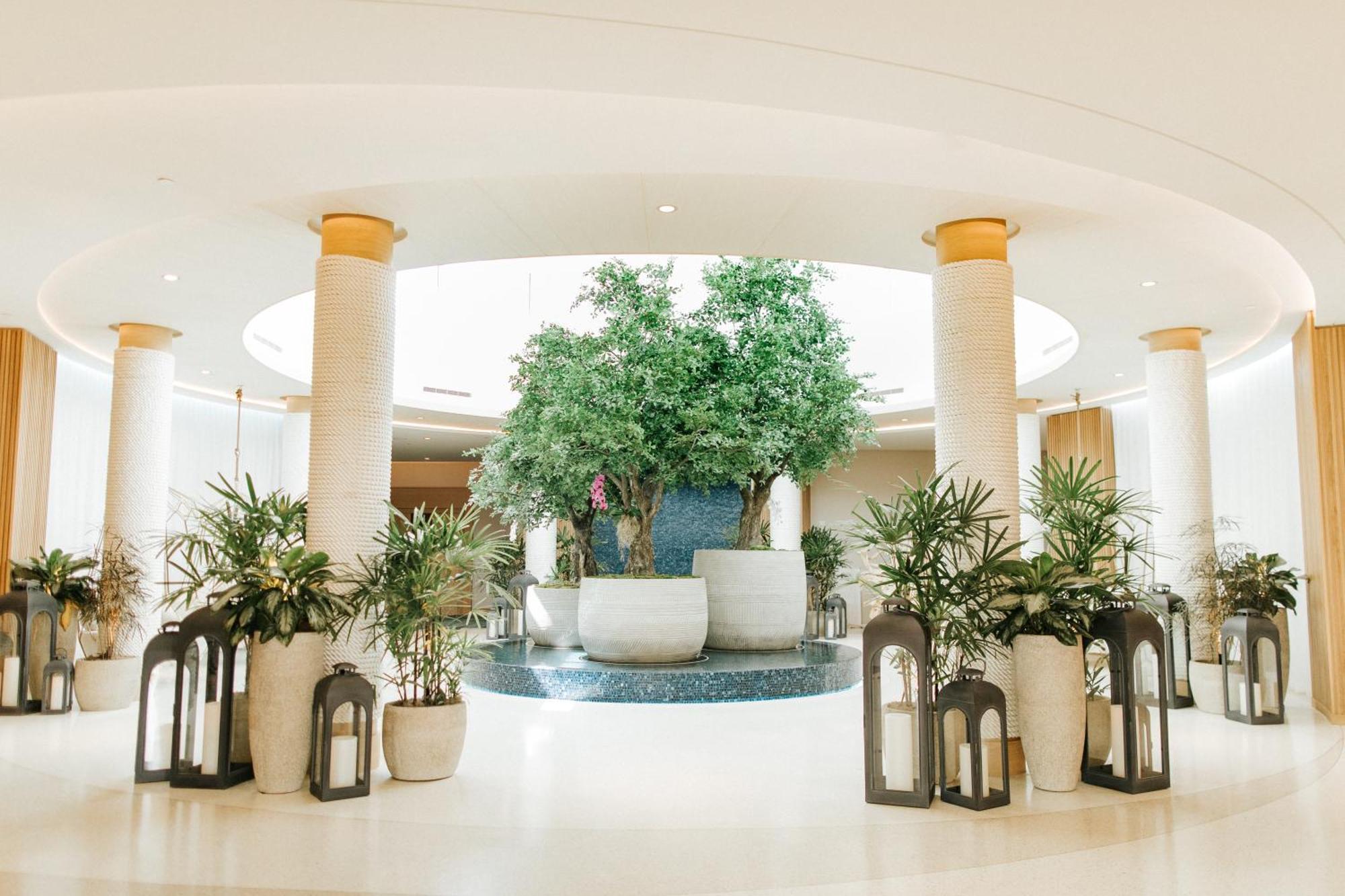 Opal Grand Oceanfront & Hotel