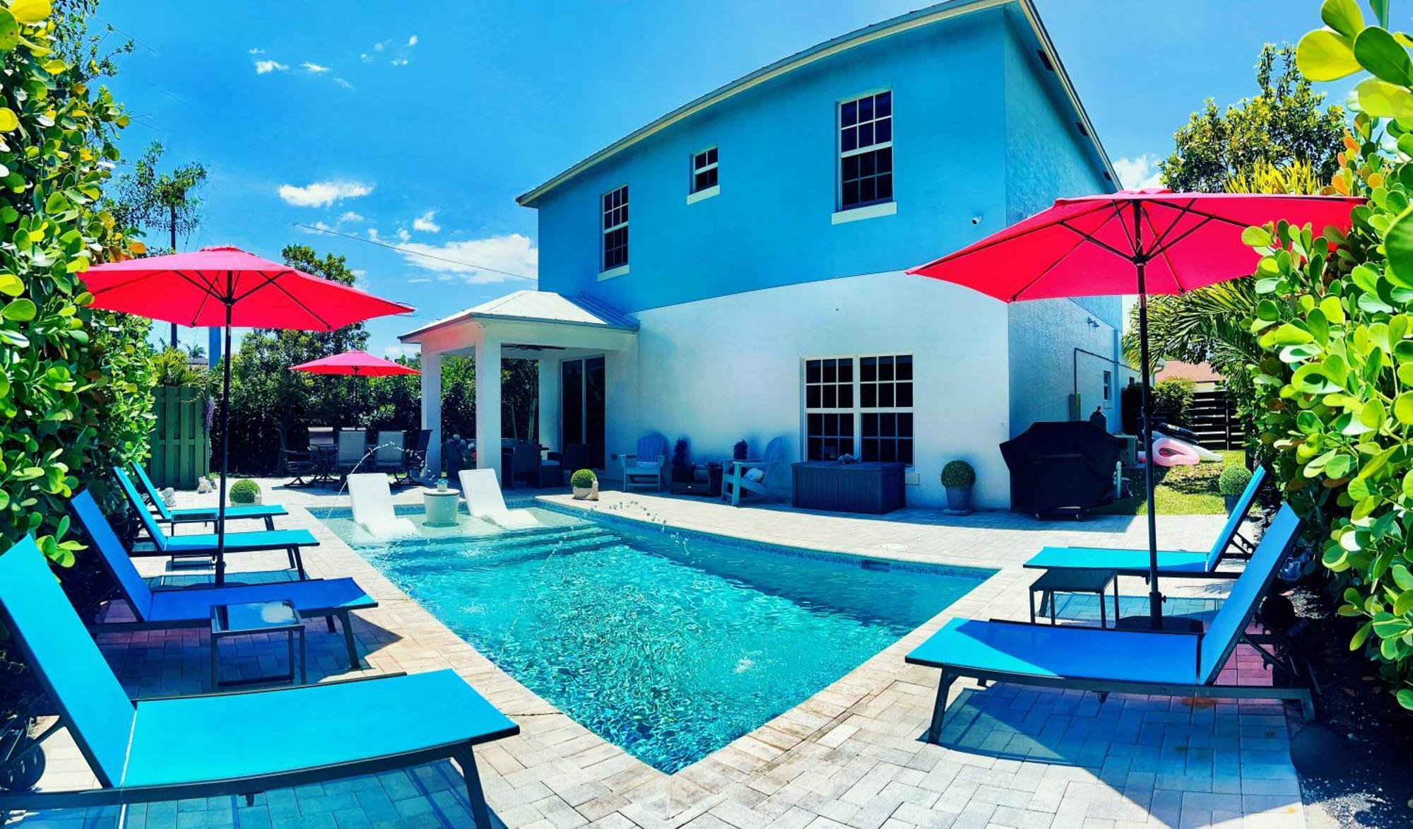 New Designer's Dream Oasis Heated Pool, Large Patio, Close To The Ave Delray Beach