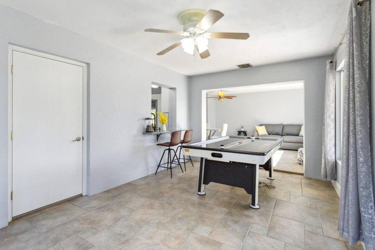 Retreat Downtown Hot Tub Holiday home Delray Beach