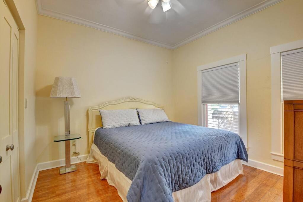 Holiday home Historic Spacious Two Blocks To Atlantic Avenue