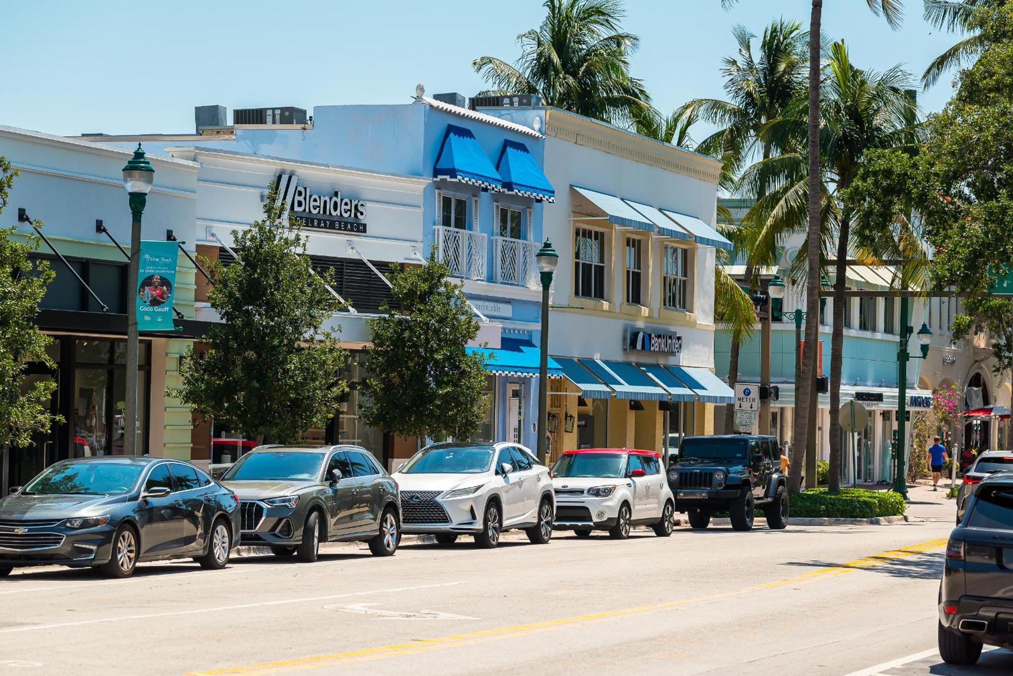 Newly Renovated Delray Townhome *