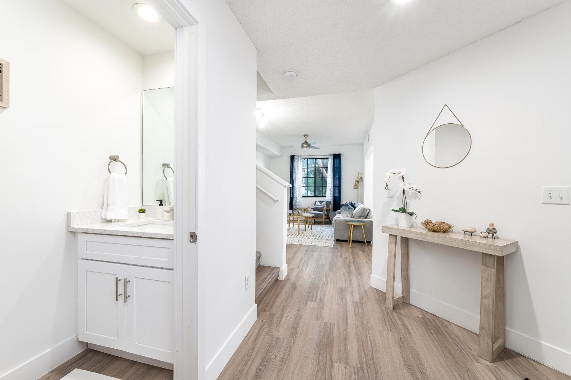 Newly Renovated Delray Townhome Delray Beach
