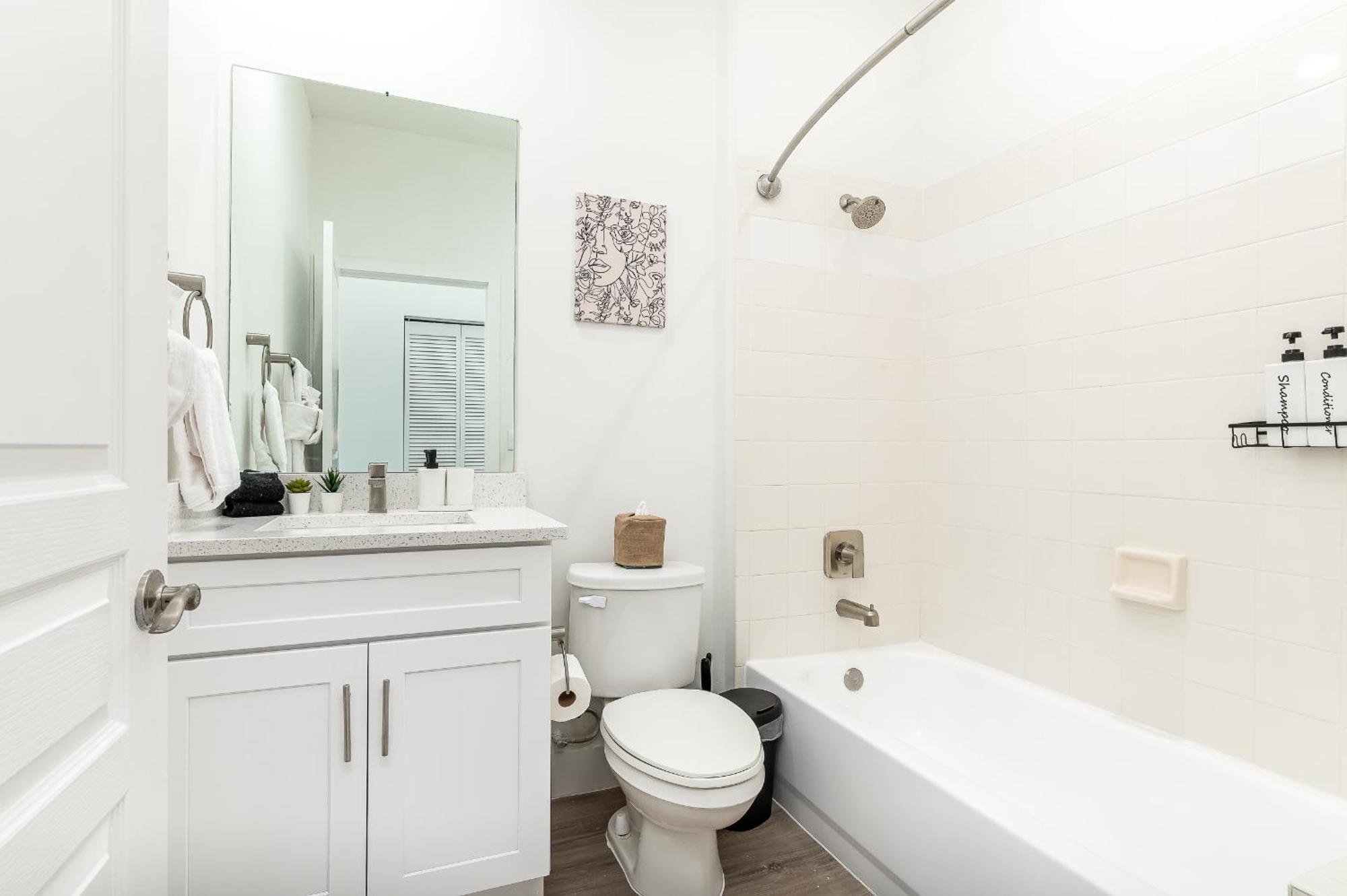 Newly Renovated Delray Townhome