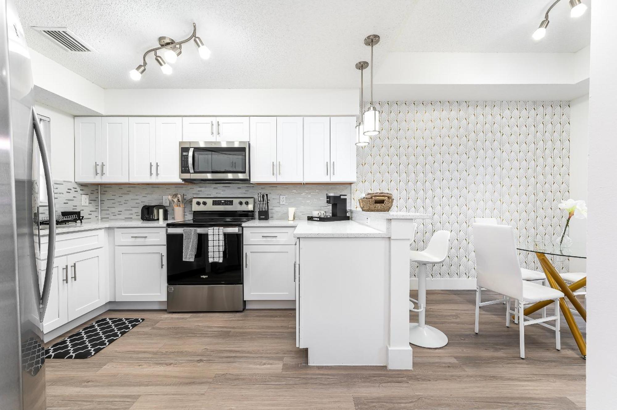 Bright Open Townhome Delray Apartment Delray Beach