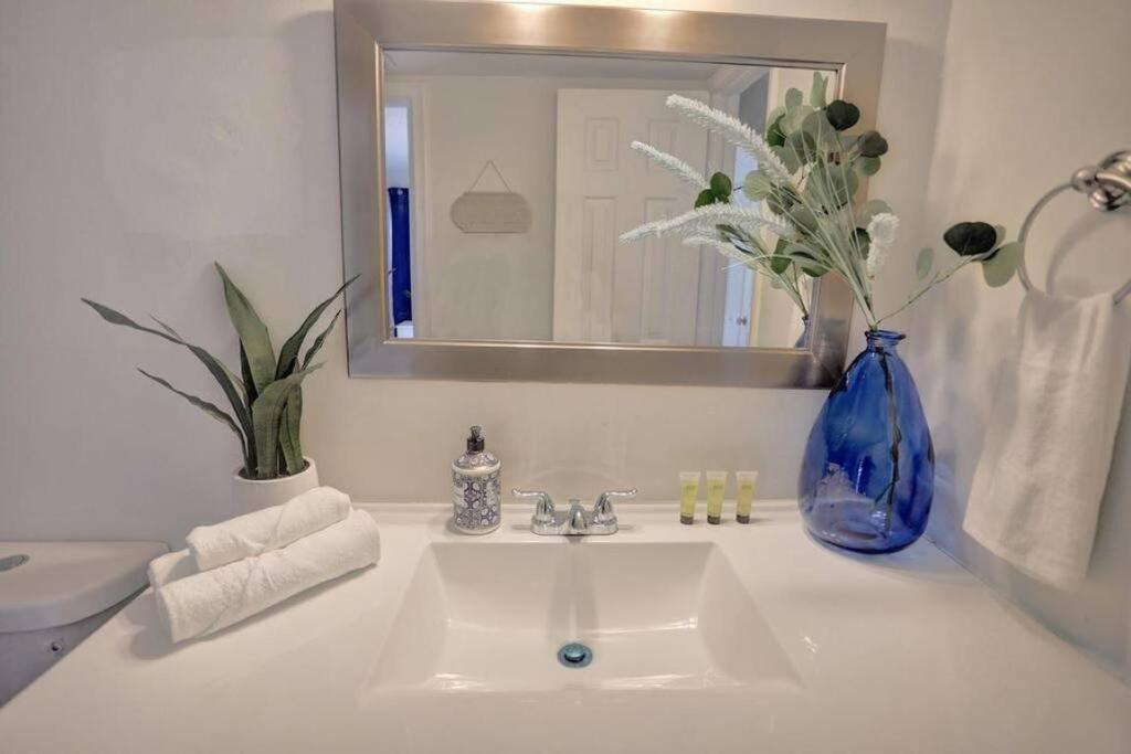 Delray 3bd & Pool With Game Room, 10 Guests Delray Beach