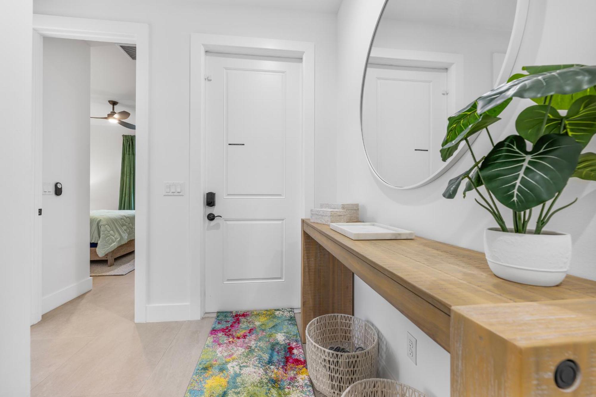 Luxe Comfy Villa, Pool, Location, Parking * Delray Beach