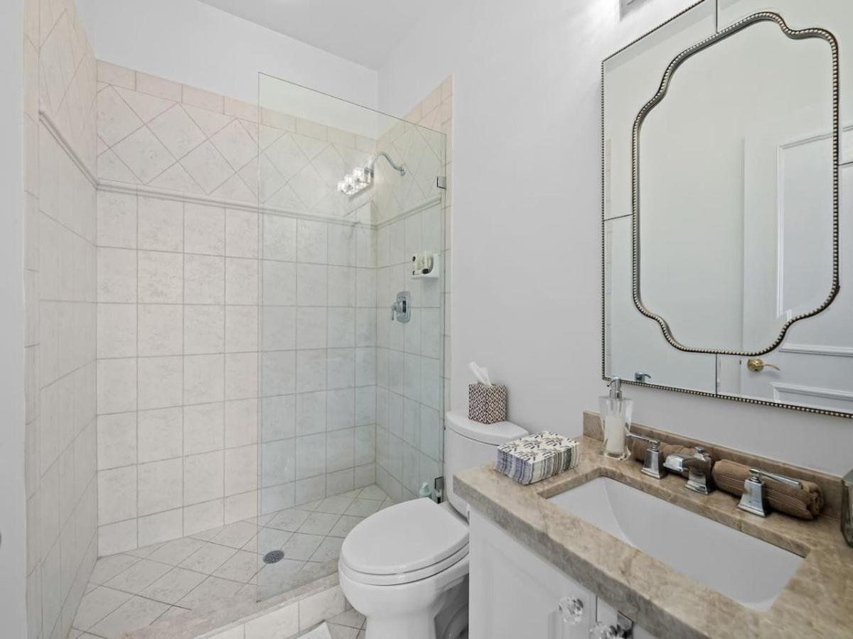 Private Luxury Waterfront Mansion I Heated Pool And Hot Tub Delray Beach