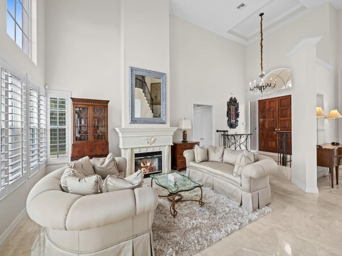 Private Luxury Waterfront Mansion I Heated Pool And Hot Tub Holiday home