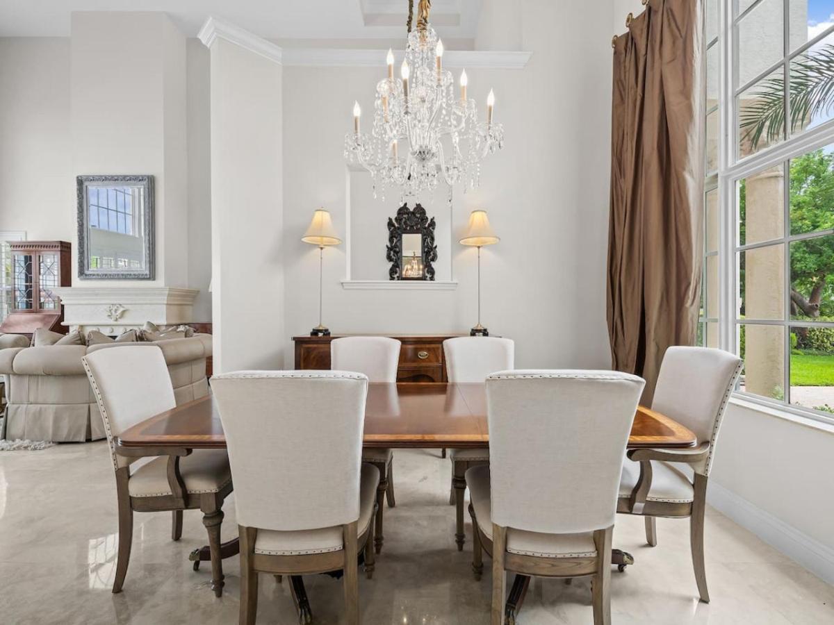 Holiday home Private Luxury Waterfront Mansion I Heated Pool And Hot Tub Delray Beach
