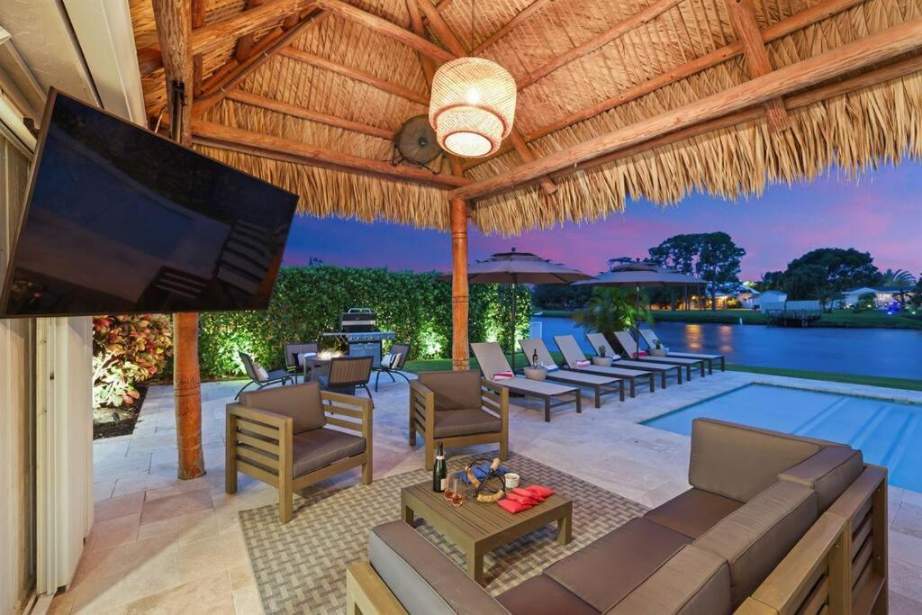 Wp Delray Waterfront, Pool, Tiki Hut & Putting Grn