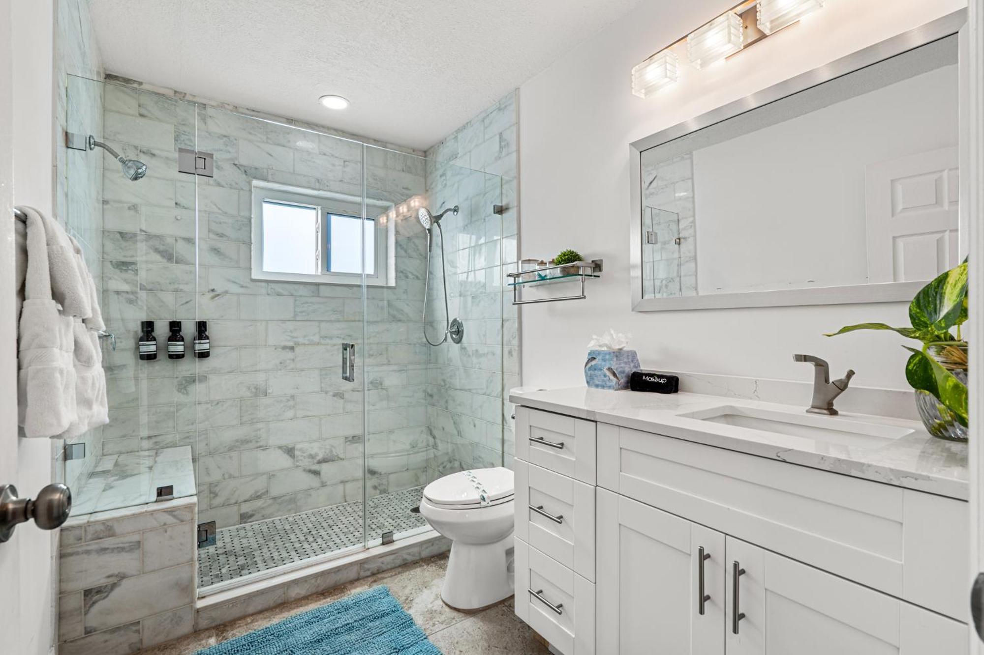 Classy N' Cozy Delray Home! Pool With Water View Holiday home Delray Beach