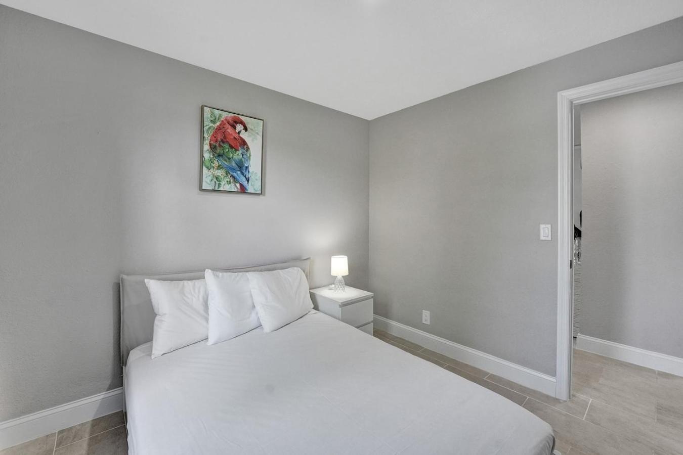 Spacious 4br Family W Pool Near * Delray Beach