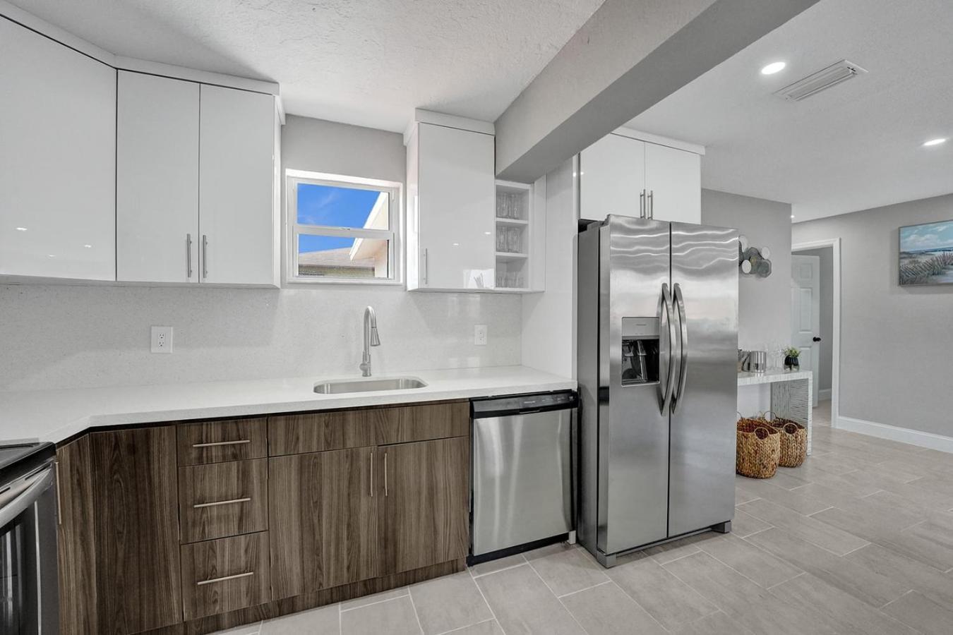 Spacious 4br Family W Pool Near Holiday home *