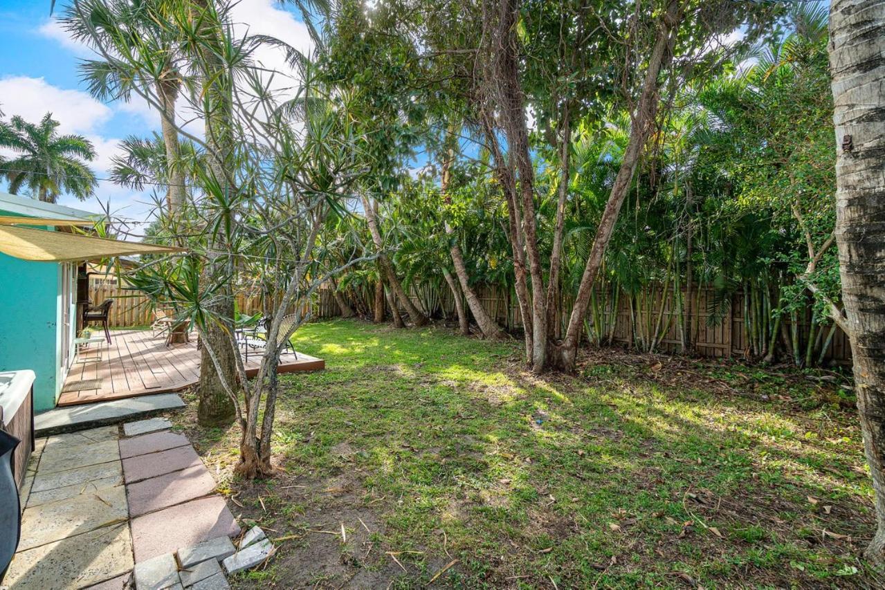 Captains Quarters Of Delray