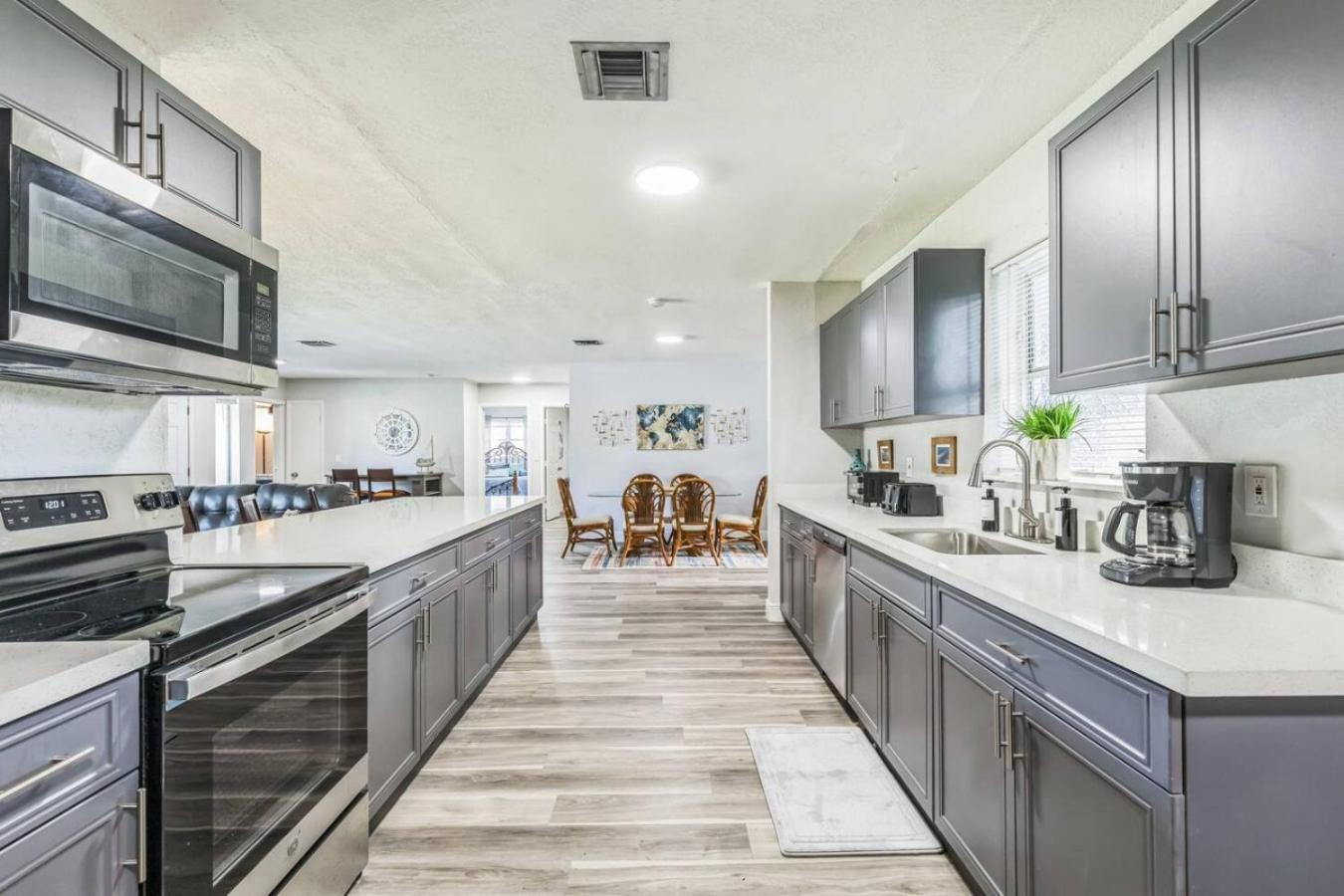 439a Delray