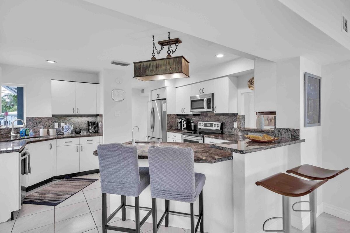 Wonderful Intracoastal Heated Pool Eastdelray Delray Beach