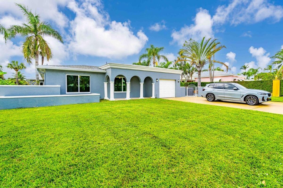 Wonderful Intracoastal Heated Pool Eastdelray *