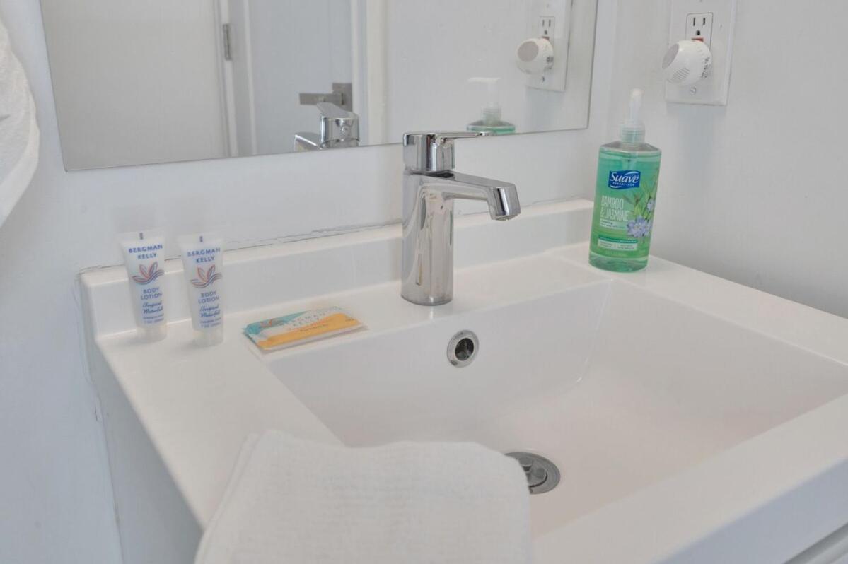 Wonderful Tropical Pool House Delray Near Ocean * Delray Beach