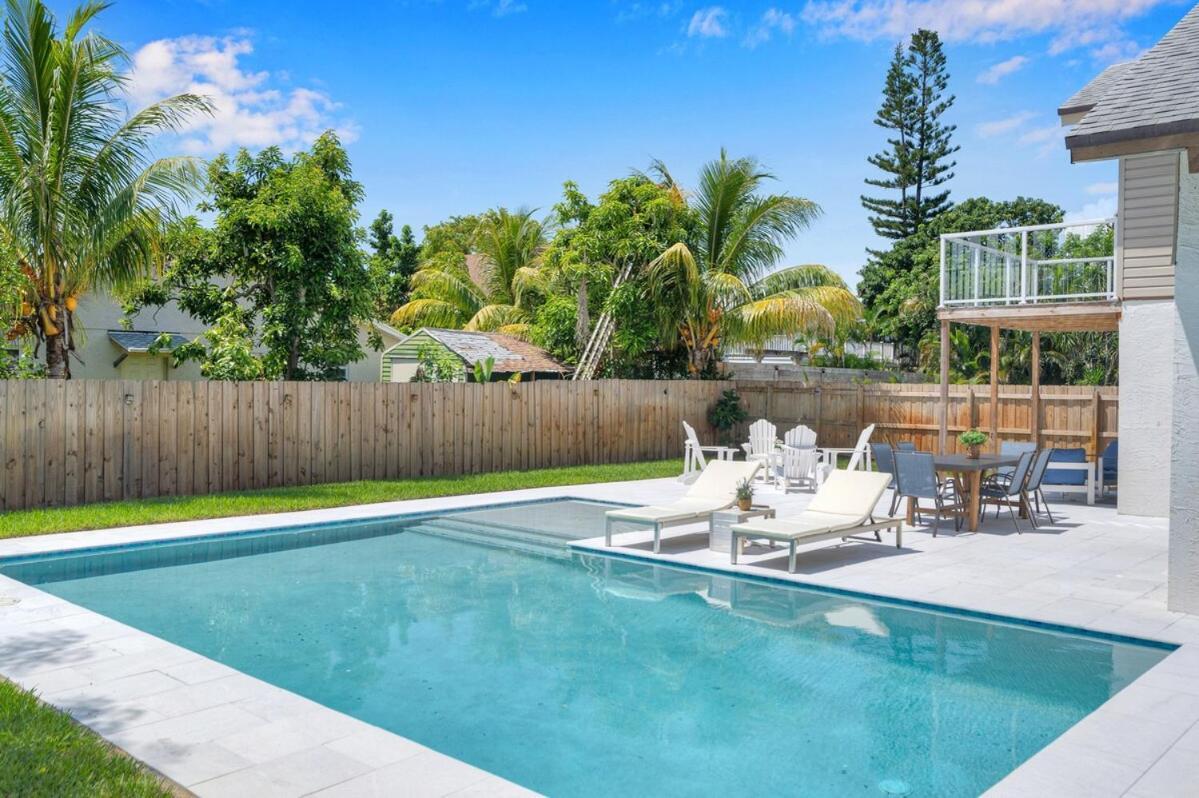 Wonderful Tropical Pool House Delray Near Ocean * Delray Beach