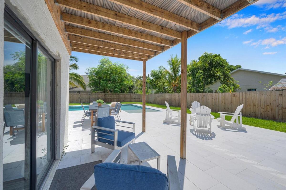 Wonderful Tropical Pool House Delray Near Ocean * Delray Beach