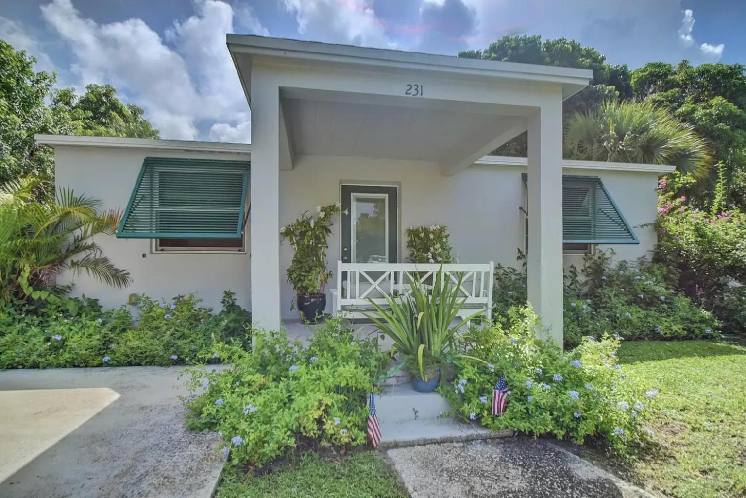 Holiday home Stylish Delray House Next To Pool Delray Beach