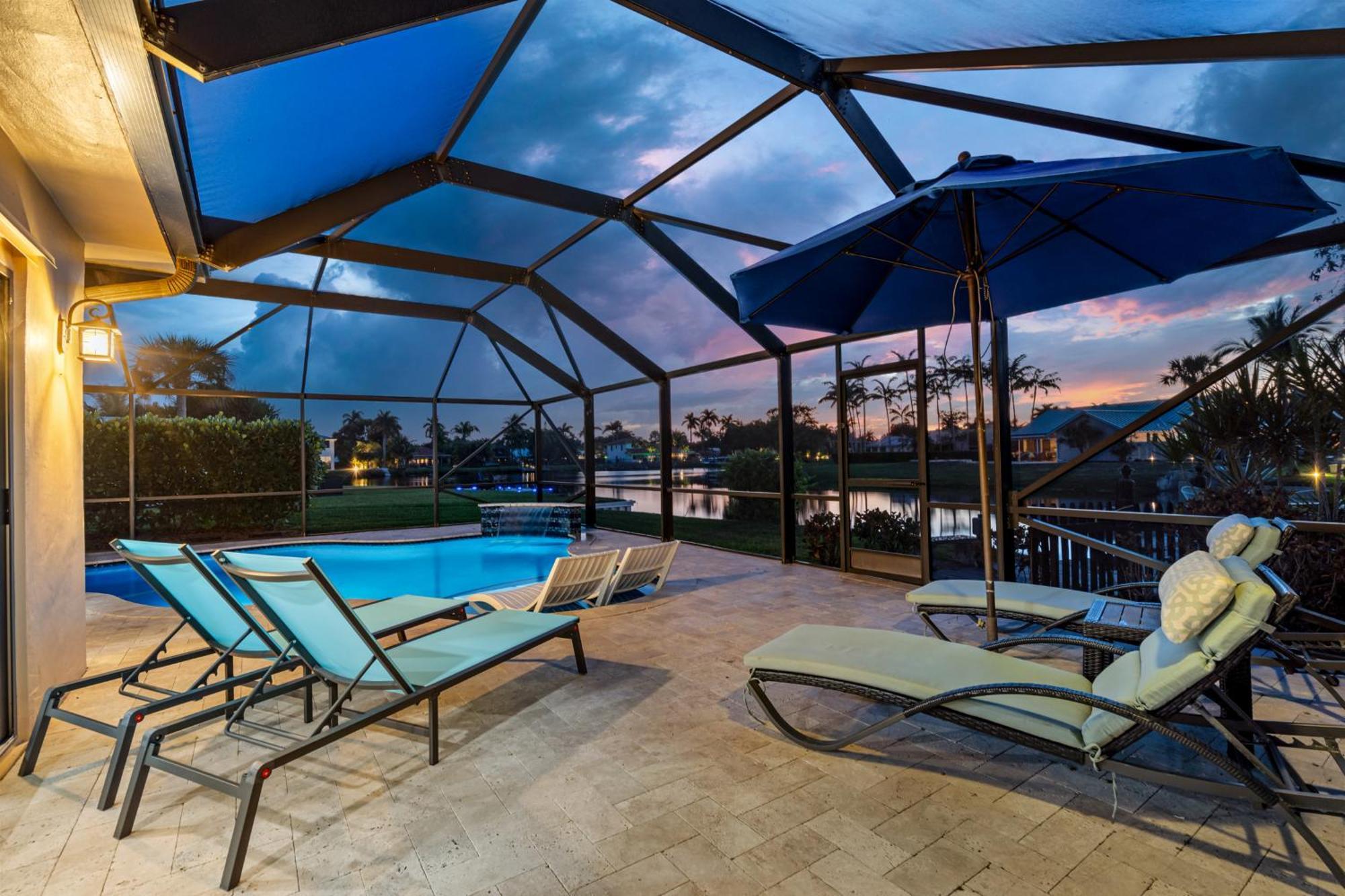 Classy N' Cozy Delray Home! Pool With Water View