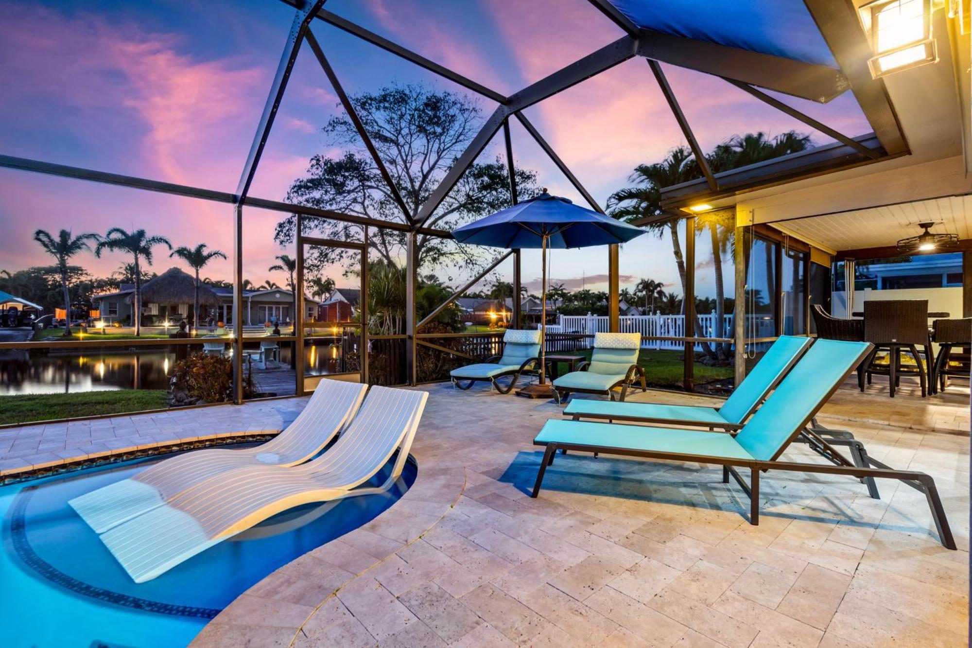 Classy N' Cozy Delray Home! Pool With Water View * Delray Beach