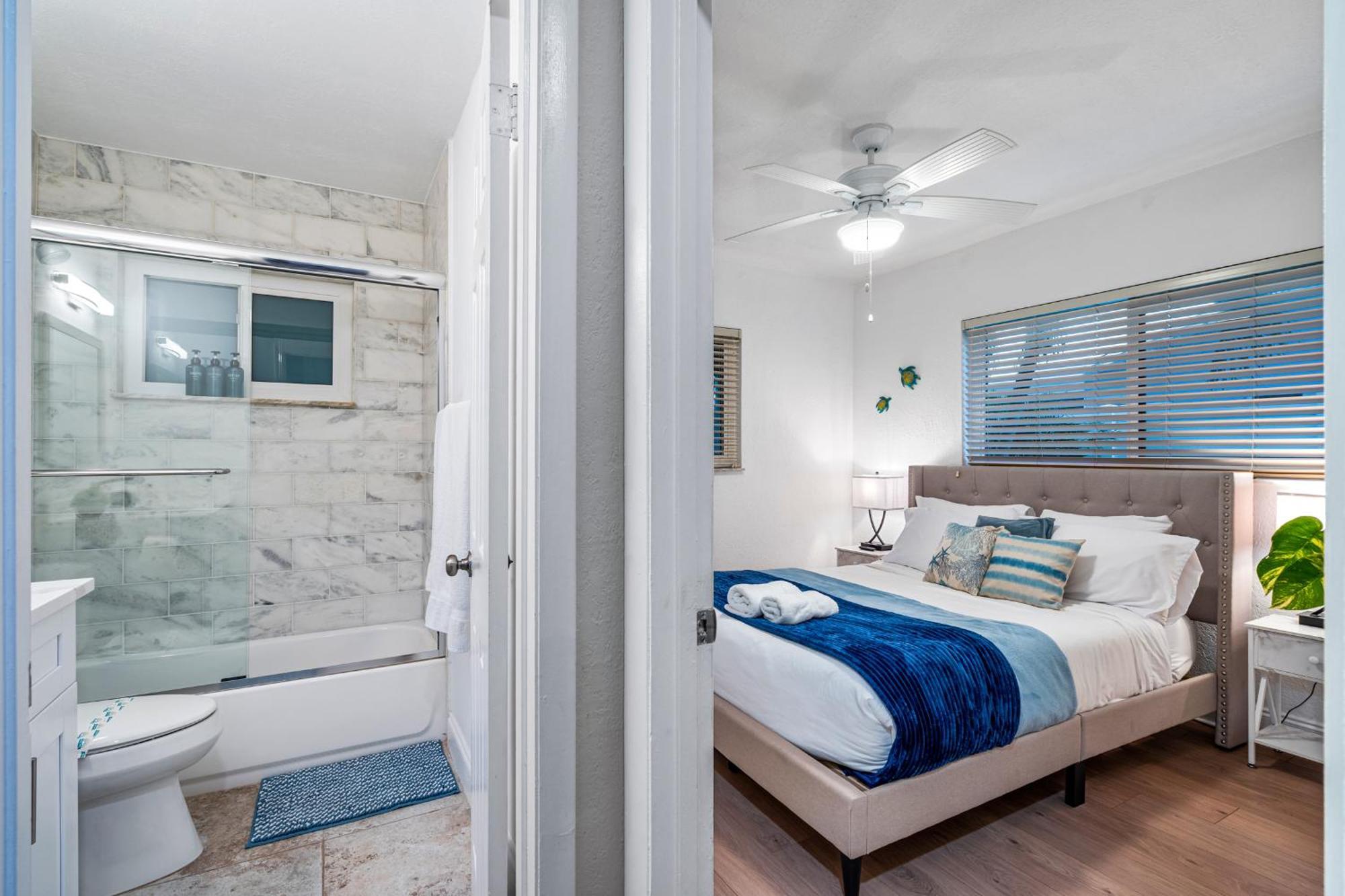 Classy N' Cozy Delray Home! Pool With Water View Holiday home *