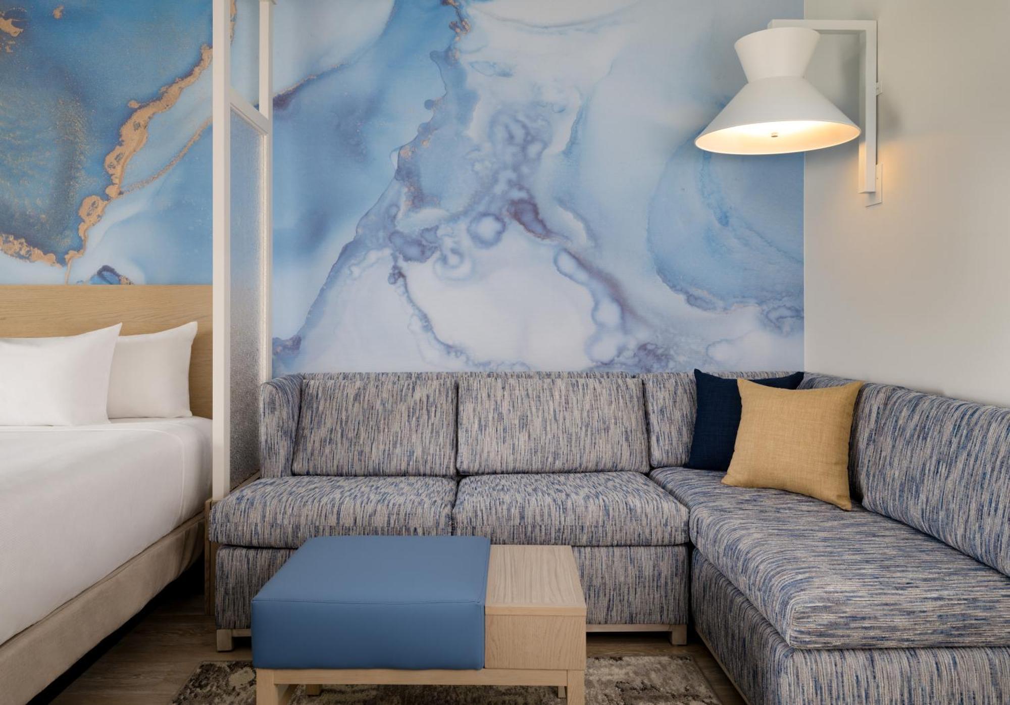 Hyatt Place Delray Hotel