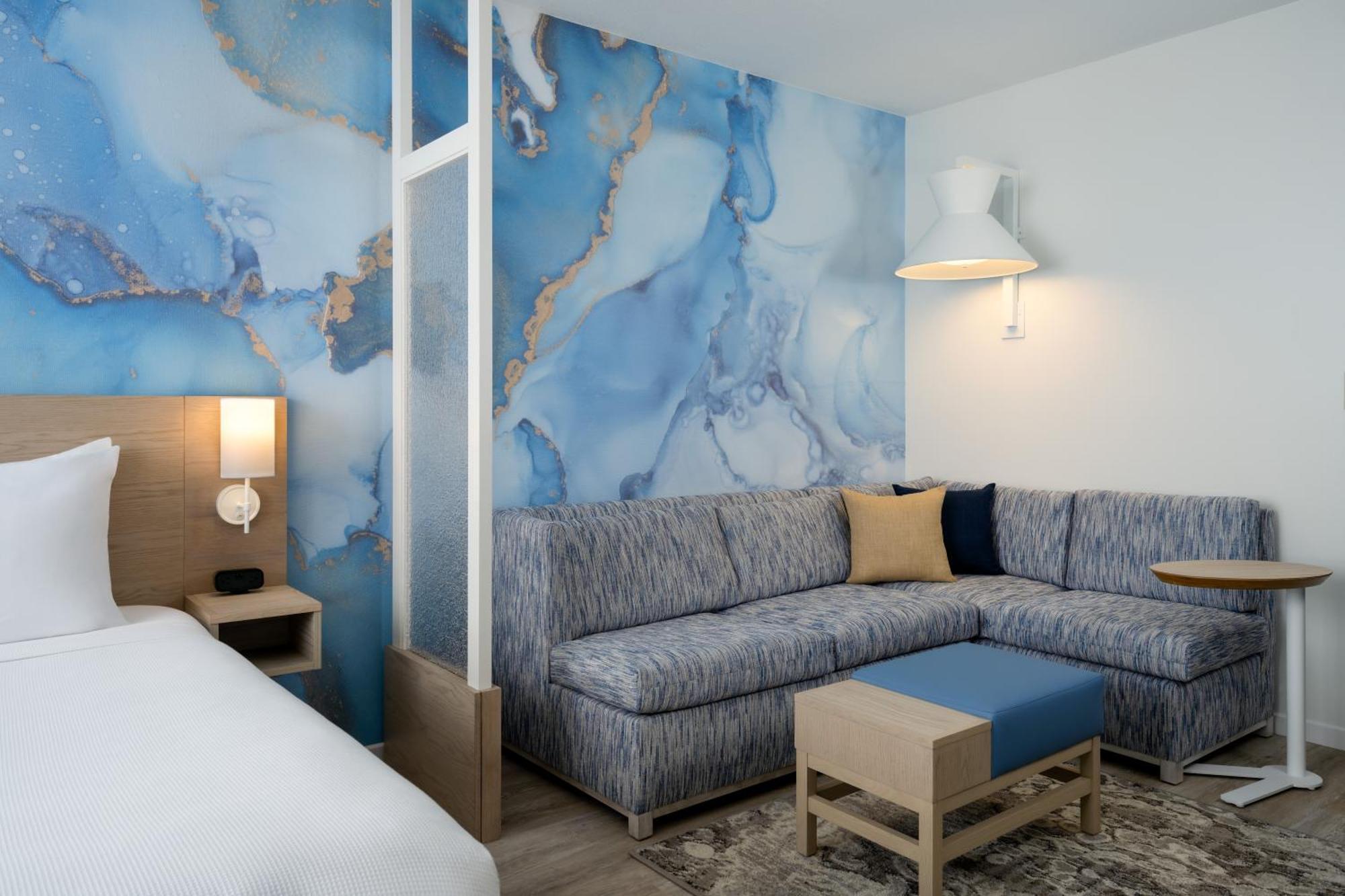 Hyatt Place Delray Hotel 4*