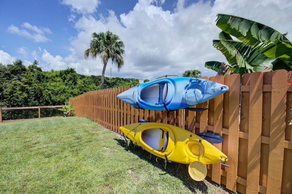 Blissful Retreat Yard, Plunge Pool, Canal Access Holiday home *