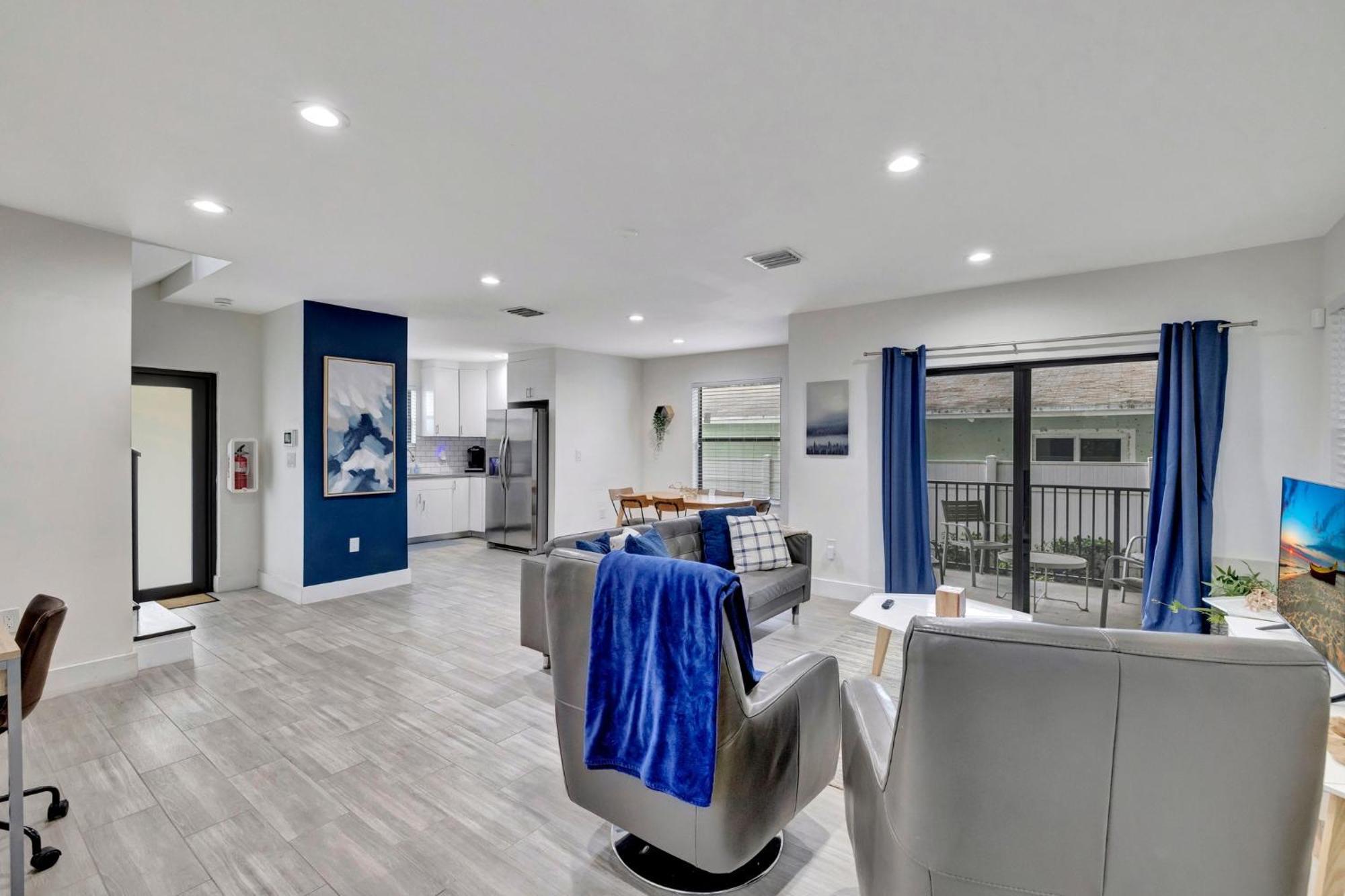 Magnificent Townhome Steps From Atlantic Ave *