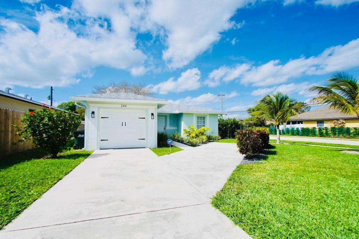 Mins To Atlantic Ave, Bars, Restaurants & Beach! Apartment *