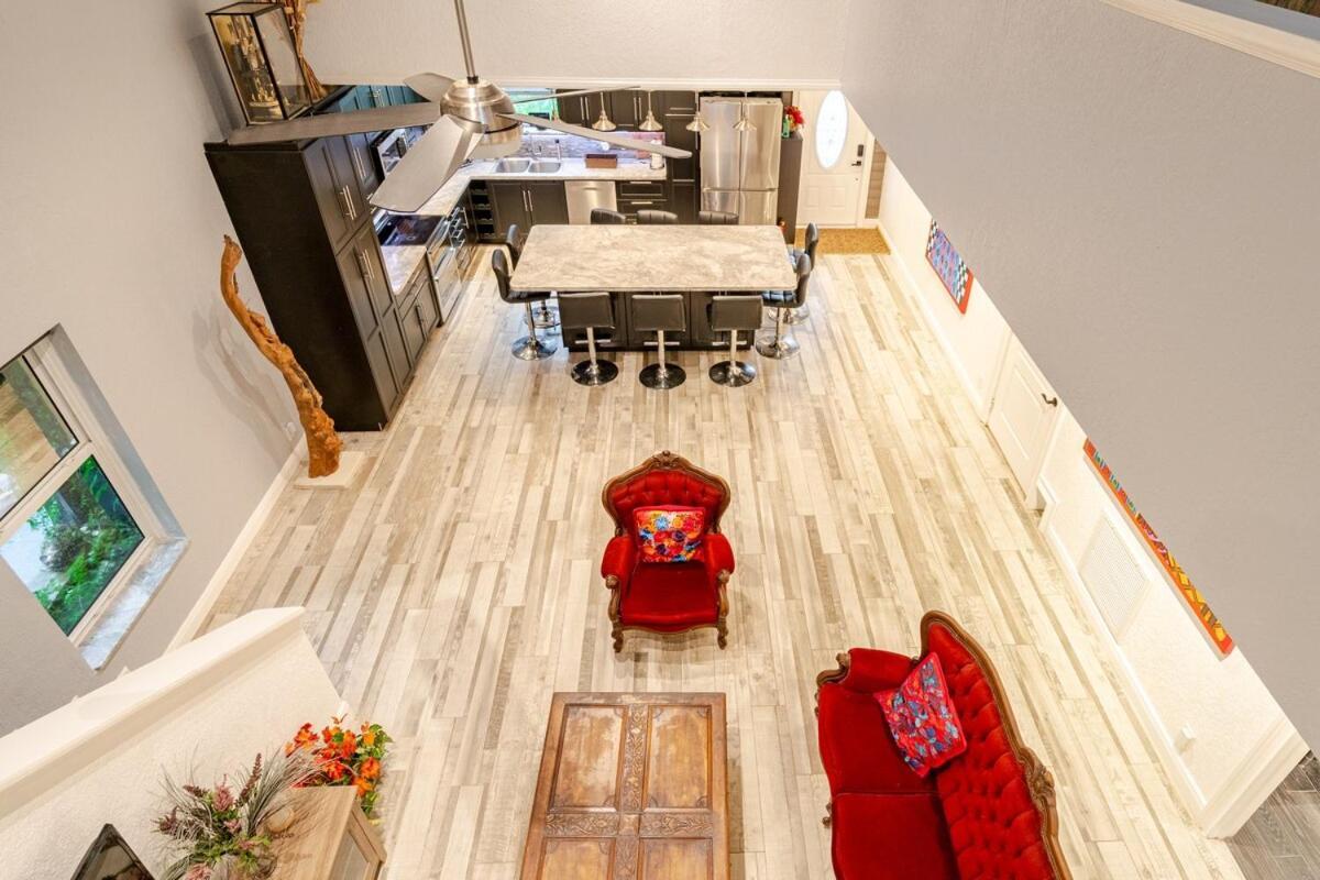 Artistic Retreat, King With Private Balcony! Delray Beach