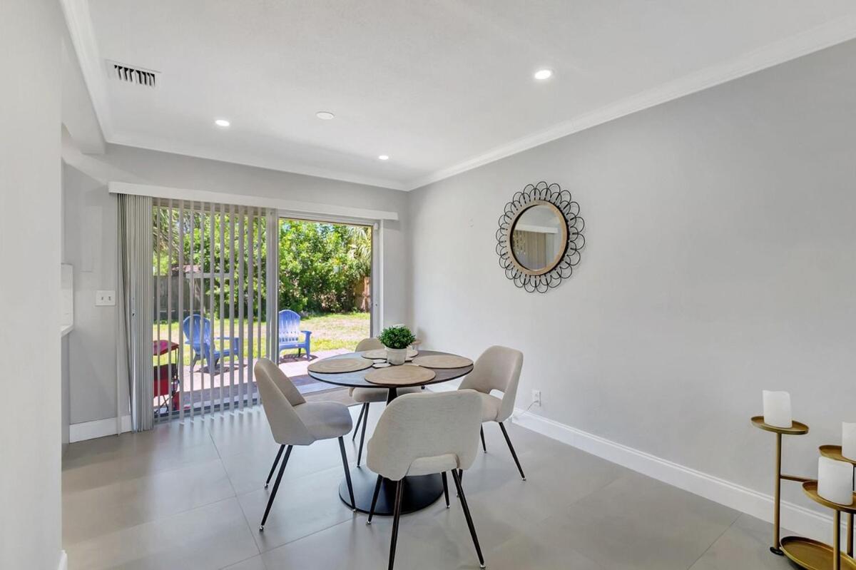 Newly Renovated Three Bedroom Near Atlantic Avenue And Holiday home