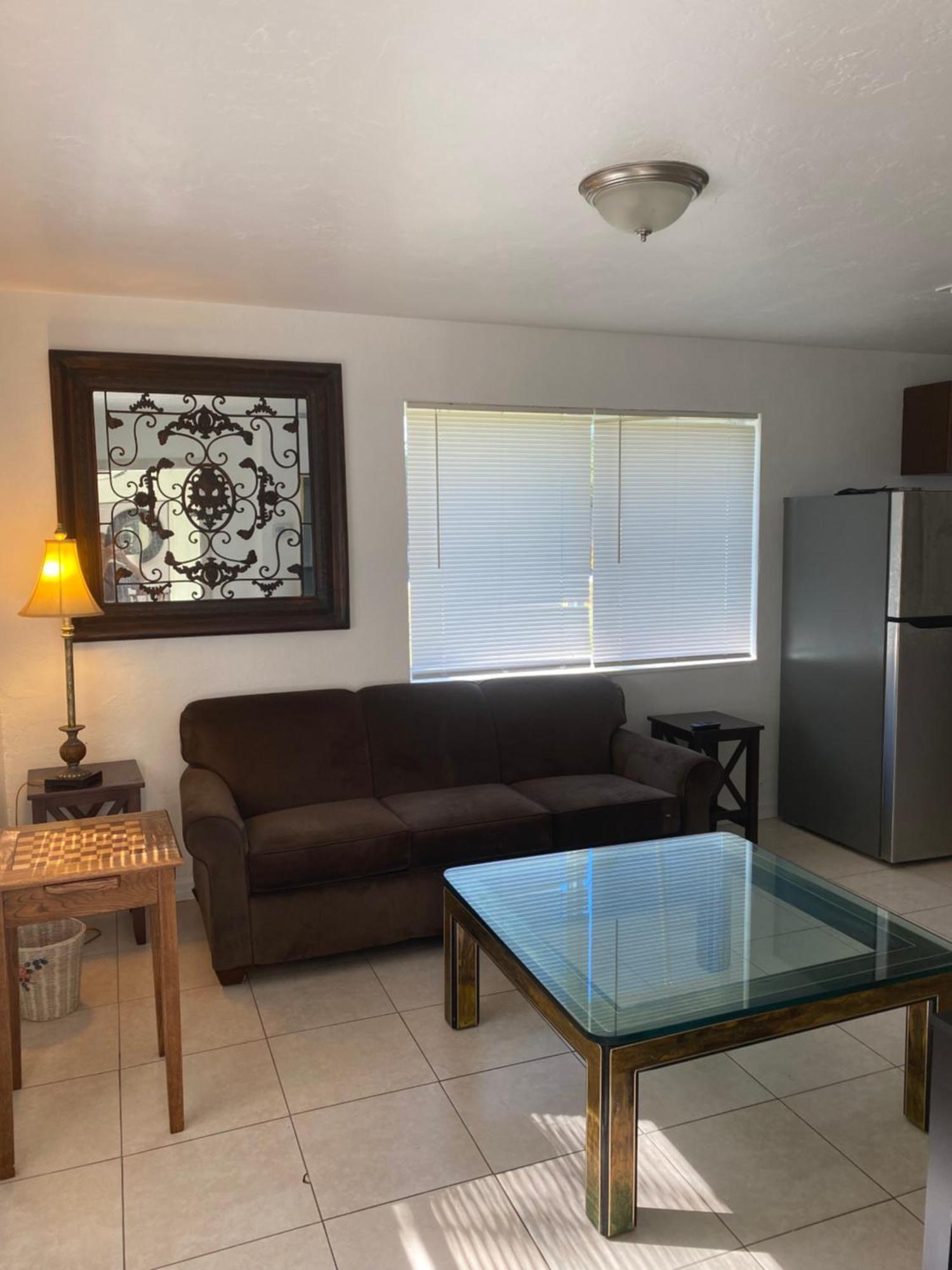 Walk To Everything In Delray Apartment *