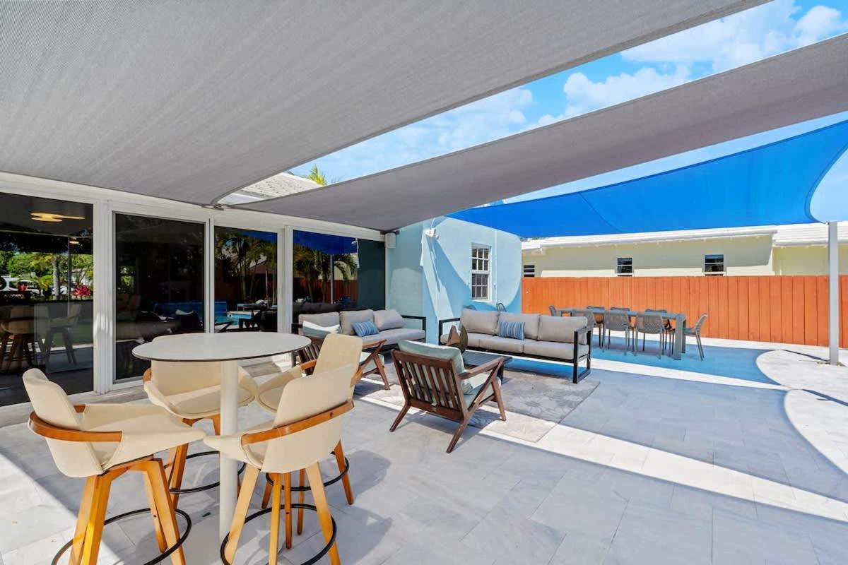 Holiday home Pool And Spacious Backyard - Delray