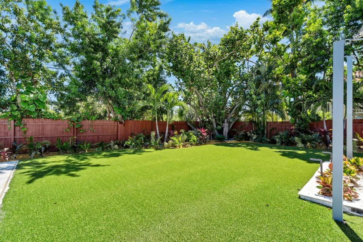Pool And Spacious Backyard - Delray Holiday home Delray Beach