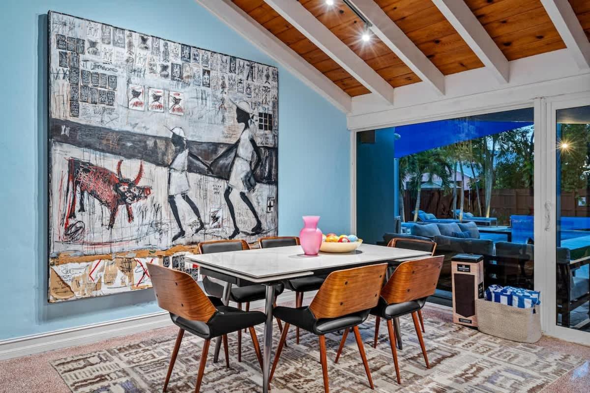 Pool And Spacious Backyard - Delray Delray Beach